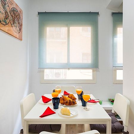 Sohocenter Apartment 2 Rooms Young People Only Малага Екстериор снимка