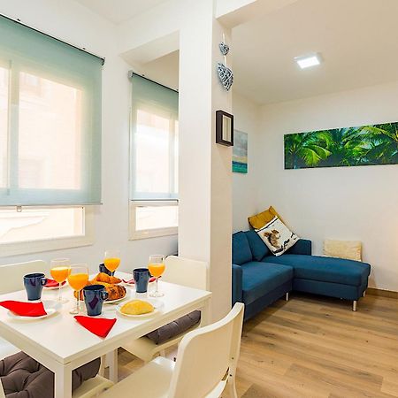 Sohocenter Apartment 2 Rooms Young People Only Малага Екстериор снимка