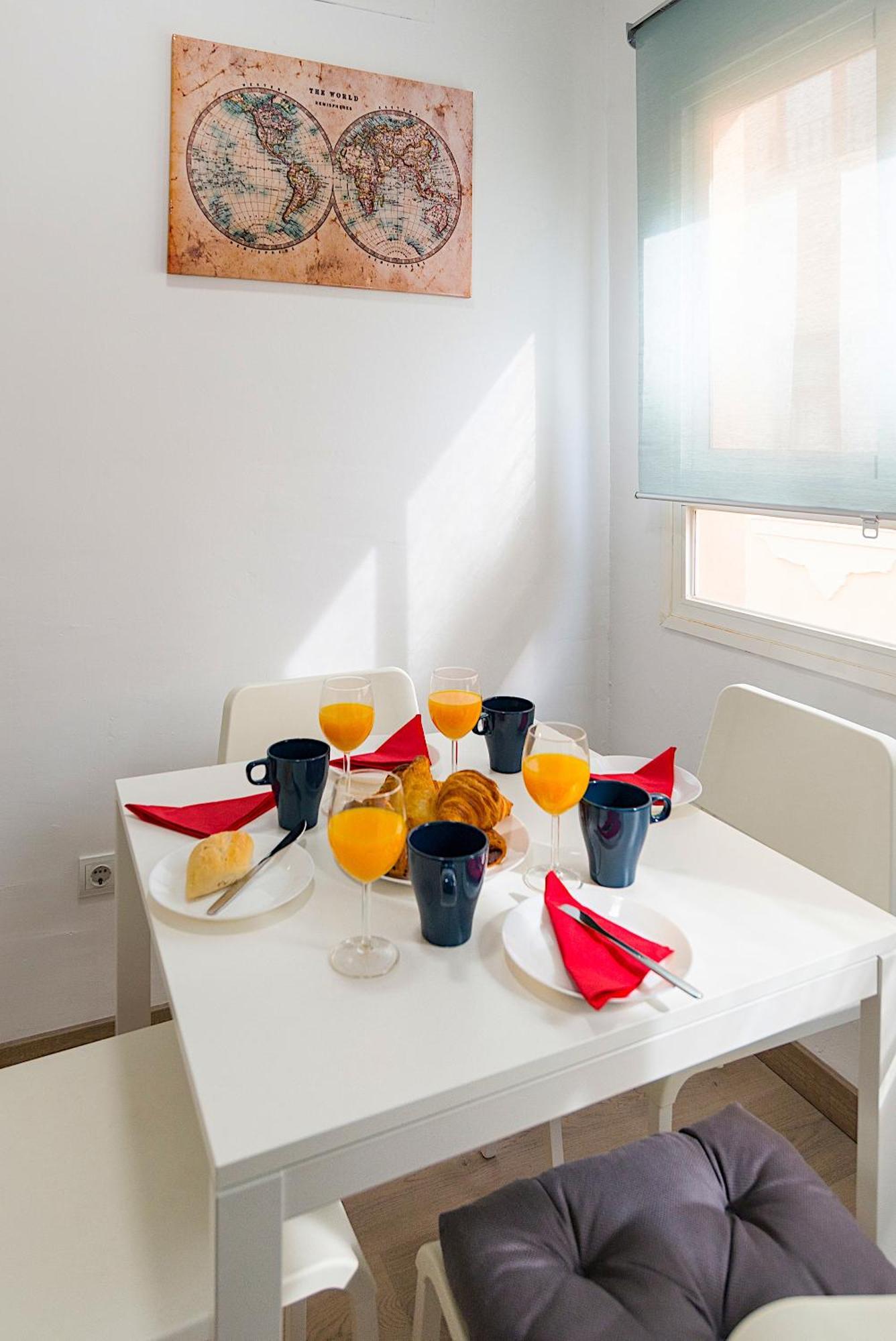 Sohocenter Apartment 2 Rooms Young People Only Малага Екстериор снимка